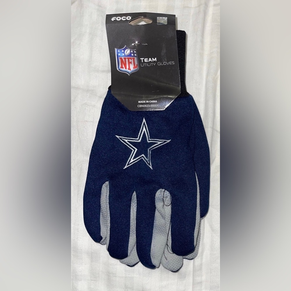 NFL Dallas Cowboys Sport Utility Gloves